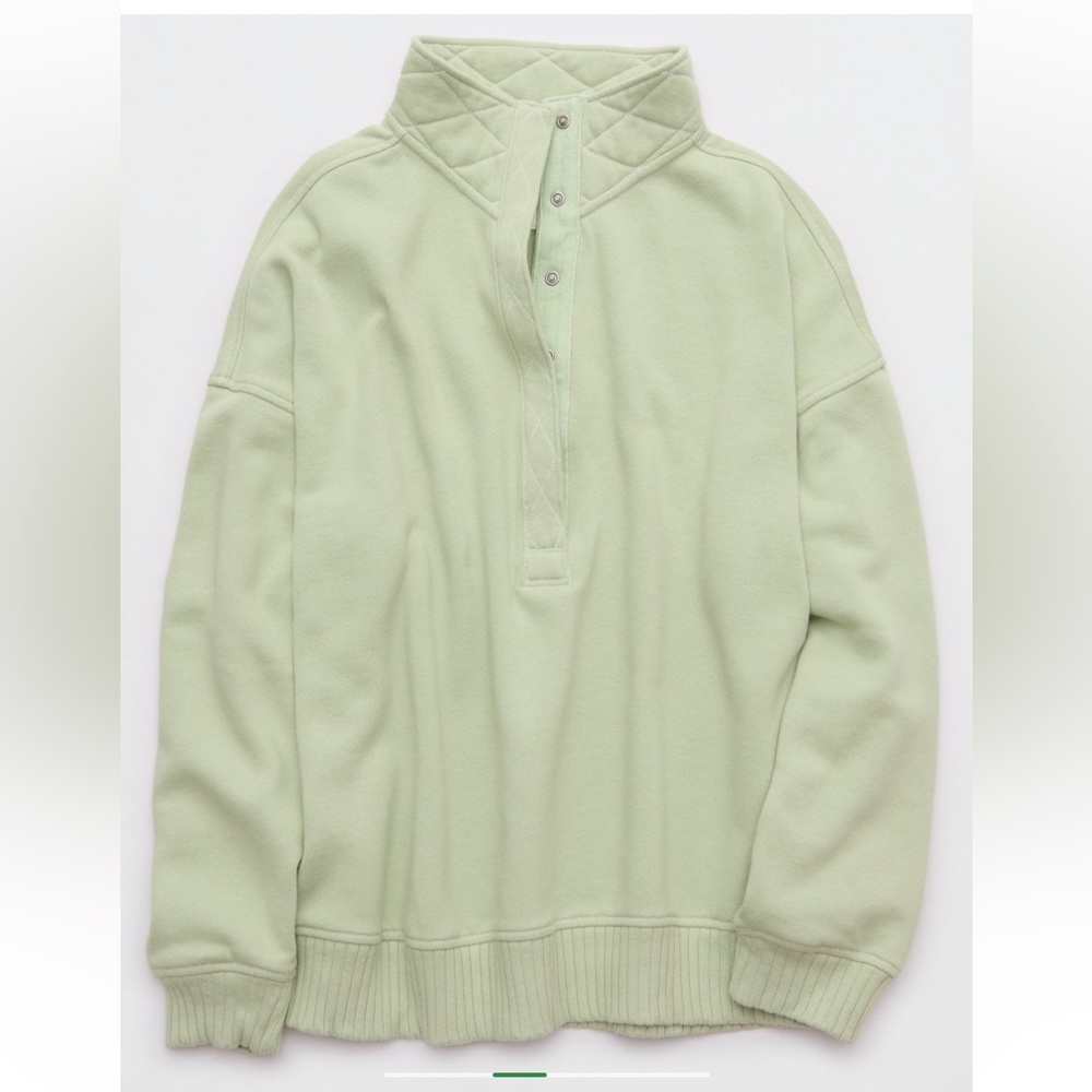 Aerie Women's Light Green Crewneck Sweater